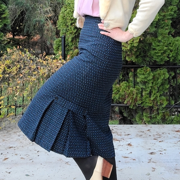 Vintage Dresses & Skirts - Vintage High Waisted Midi Flared Pencil Mermaid Skirt Blue Black Wool Blend 7 8